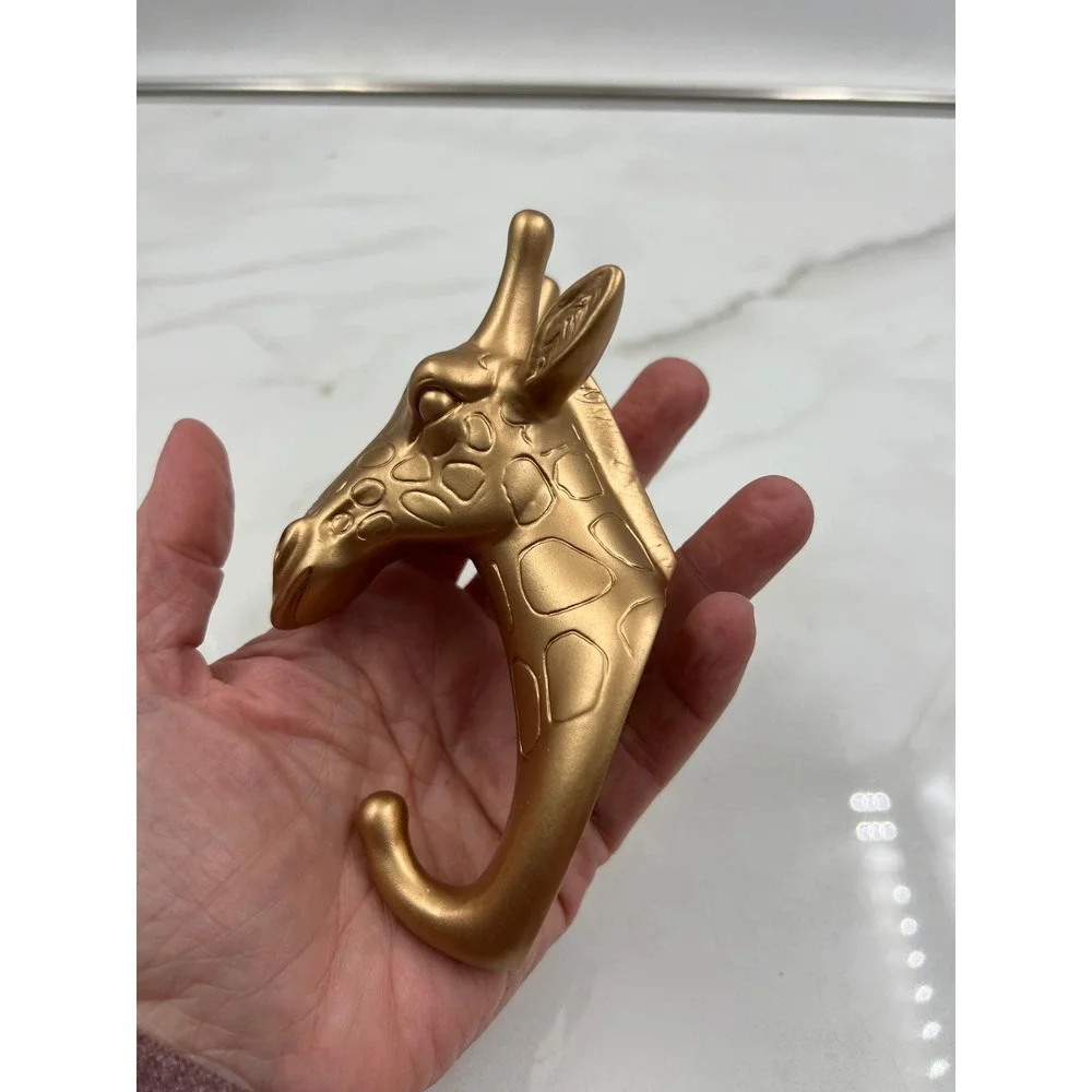 Gold Giraffe Wall Hook Decorative Safari Animal Key Jewelry Hanger Plastic